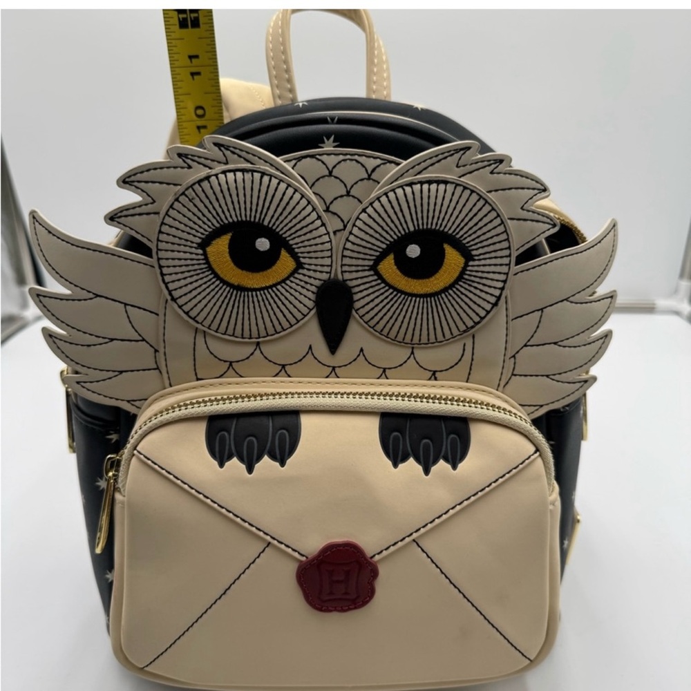 ✨ Harry Potter Loungefly Mini Backpack — Hedwig with Hogwarts Letter ✨ - Picture 7 of 8
